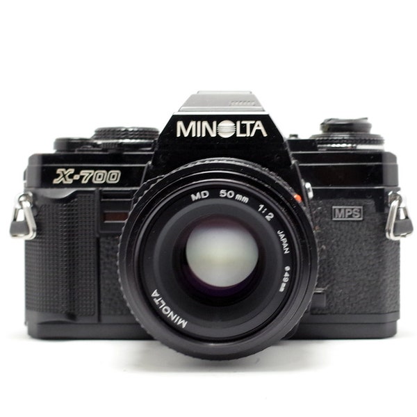 Minolta X-700 35mm camera - Rokkor 50mm f/2.0  lens - x700 Vintage SLR Camera