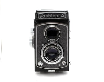 Yashica Mat A TLR 6x6 - Medium Format Camera - Yashicamat - Twin Lens Reflex