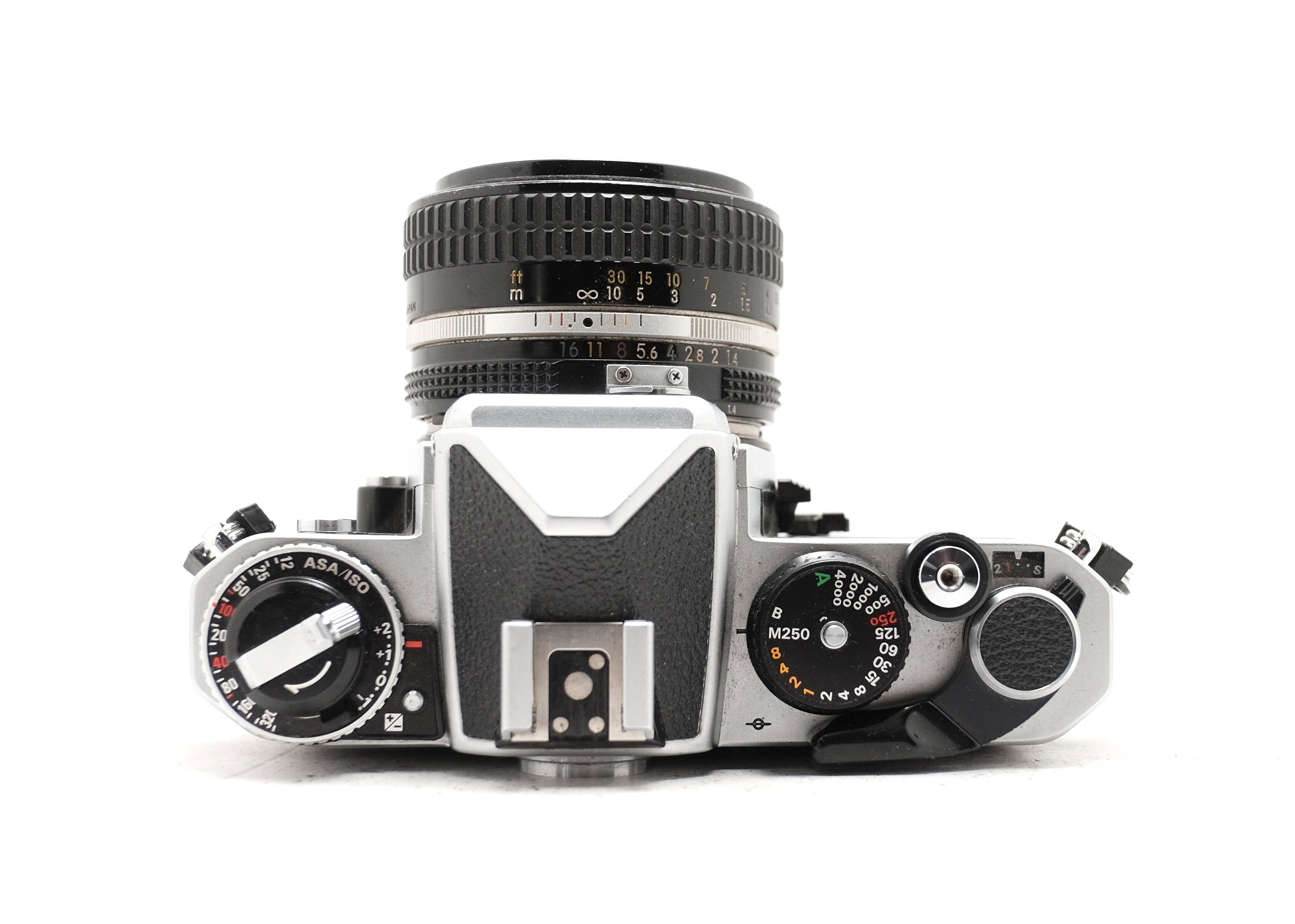 Nikon FE2 - Nikkor 50mm F/1.4 Lens - Vintage SLR Camera - Etsy