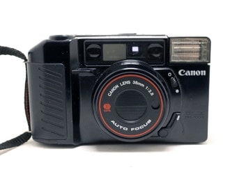 Canon Sure Shot - 38mm f/2.8 lens - Autoboy AF35M AF35 Vintage Film - 35mm point shoot camera