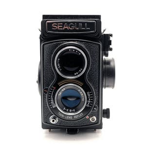 Seagull - 75mm f/3.5 TLR 6x6 - Medium Format Camera - Twin Lens Reflex