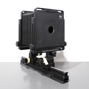 Arca Swiss Discovery 4x5 field camera Large Format image 1