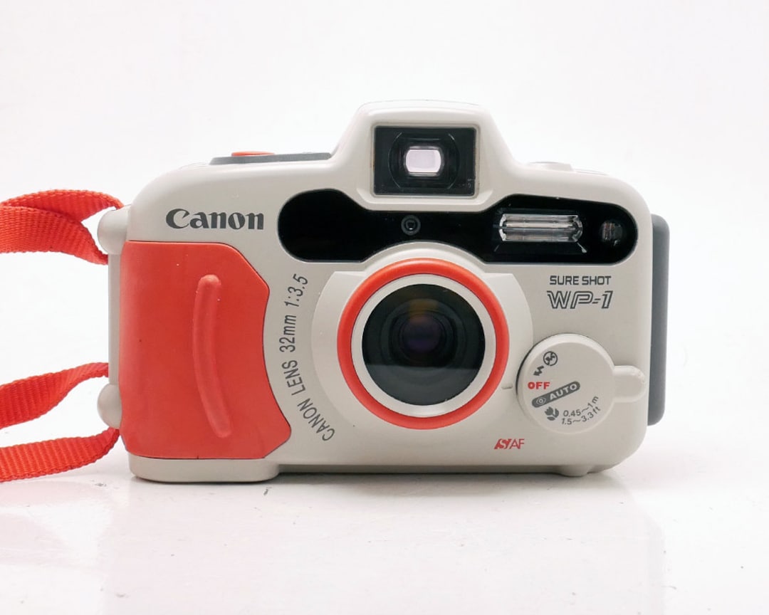 Canon Sure Shot WP-1 - 32mm F/3.5 - Waterproof - Vintage Canon Sure Shot WP-1 - 32mm F/3.5 - Waterproof - Vintage