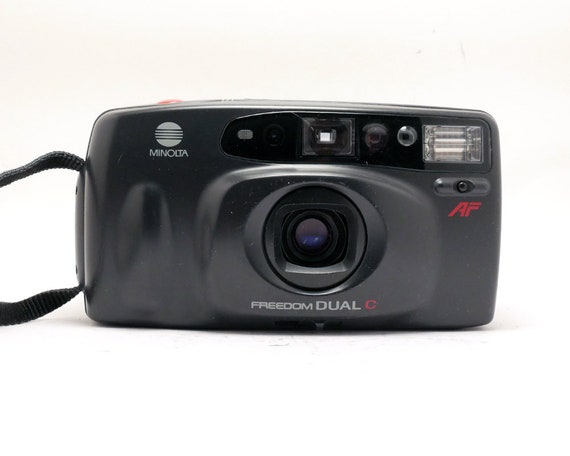 Minolta Freedom Dual C zoom lens camera Vintage Film 35mm point shoot  camera