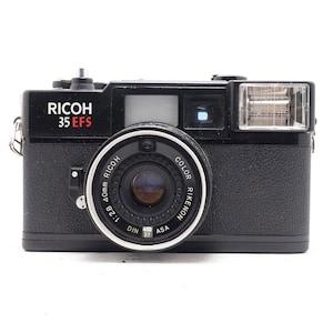 Ricoh 35 EFS - 40mm f/2.8 lens - Vintage Film - 35mm point shoot camera