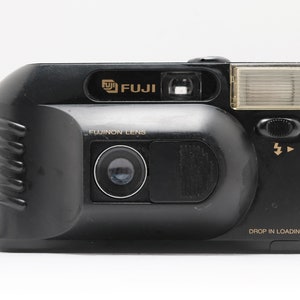 Fuji Fujifilm 7 fixed lens camera -  Vintage Film - 35mm point shoot camera