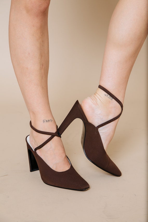 Ankle strap pumps vintage 90's pointy 