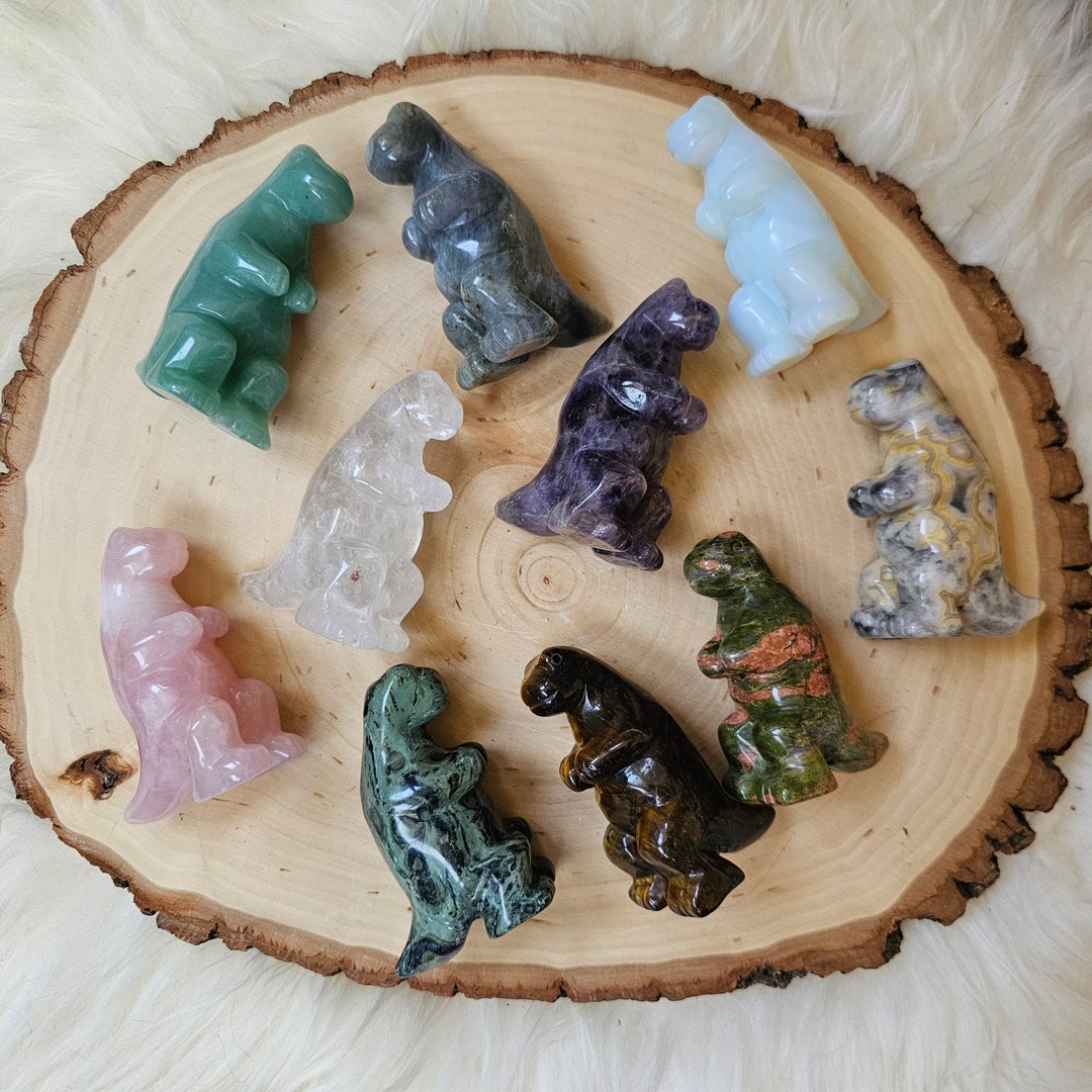 Dinosaur 2 Carved Aventurine Diplodocus Beads | 25x11.5x7.5mm | Green