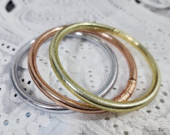 タイのブレスレット3点セット ローズゴールド シルバーリーフ テンプルバングル 愛と幸福と富をもたらす 祝福された仏陀のお守り 彼女への完璧なギフトチャーム