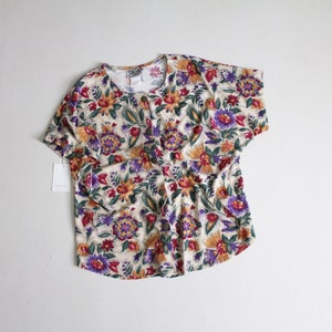 botanical t-shirt | floral print t-shirt | botanical floral tee