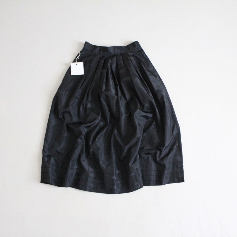 Techno Taffeta Skirt - Black