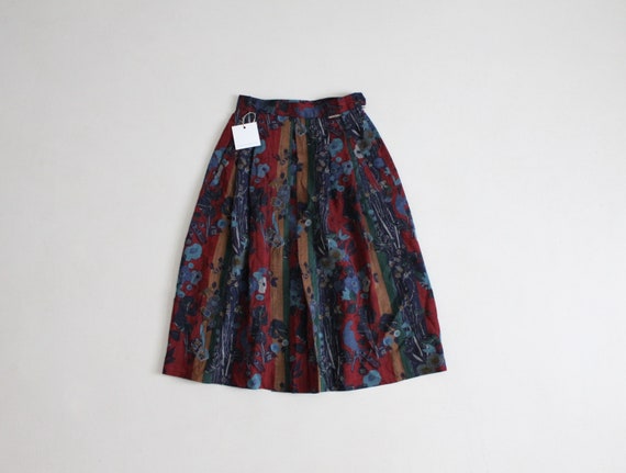 dark floral skirt | floral wool skirt | full flora