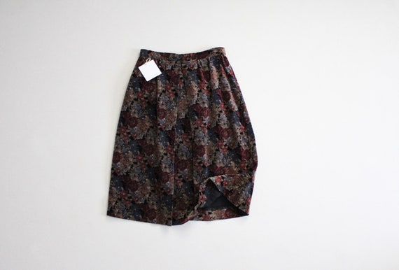 floral velvet skirt | dark floral skirt | velvet f