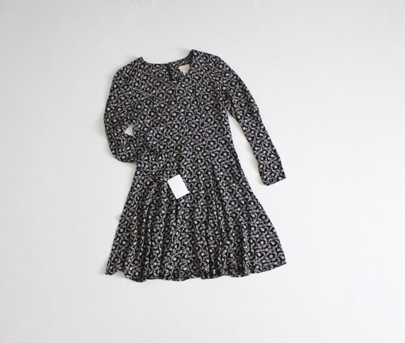 black vine dress | vine print dress | short rayon