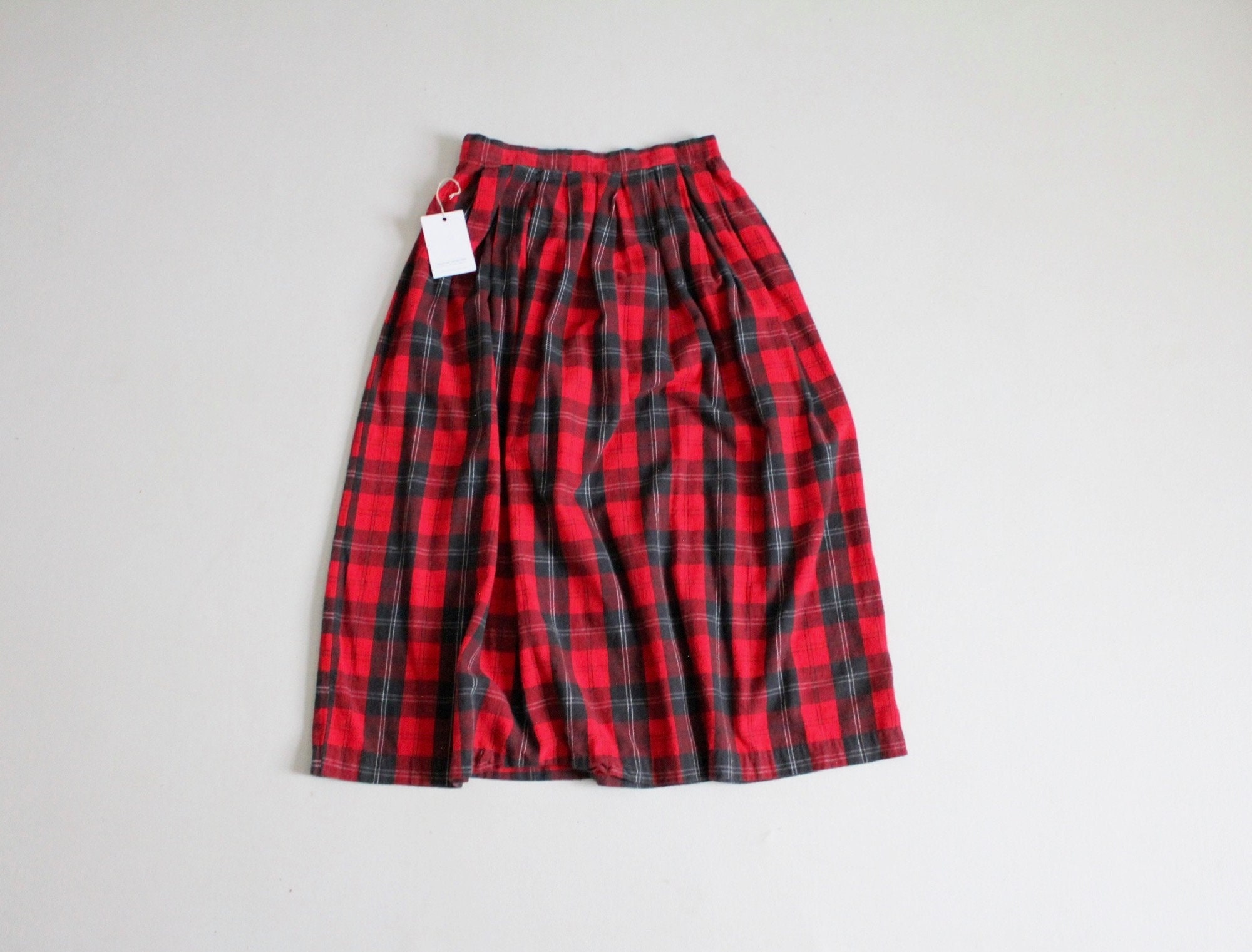red tartan plaid skirt