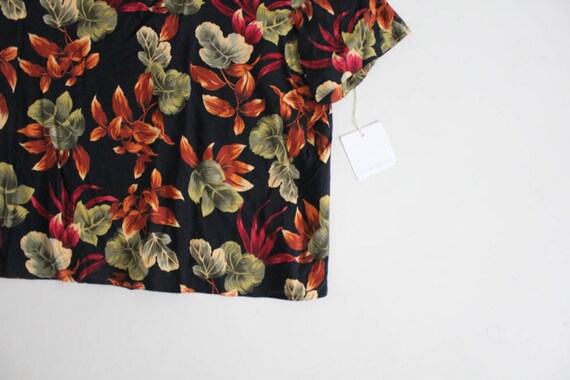 leaf print blouse | black floral blouse | 90s flo… - image 2