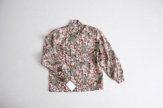 forest floral blouse | green floral shirt | pleate