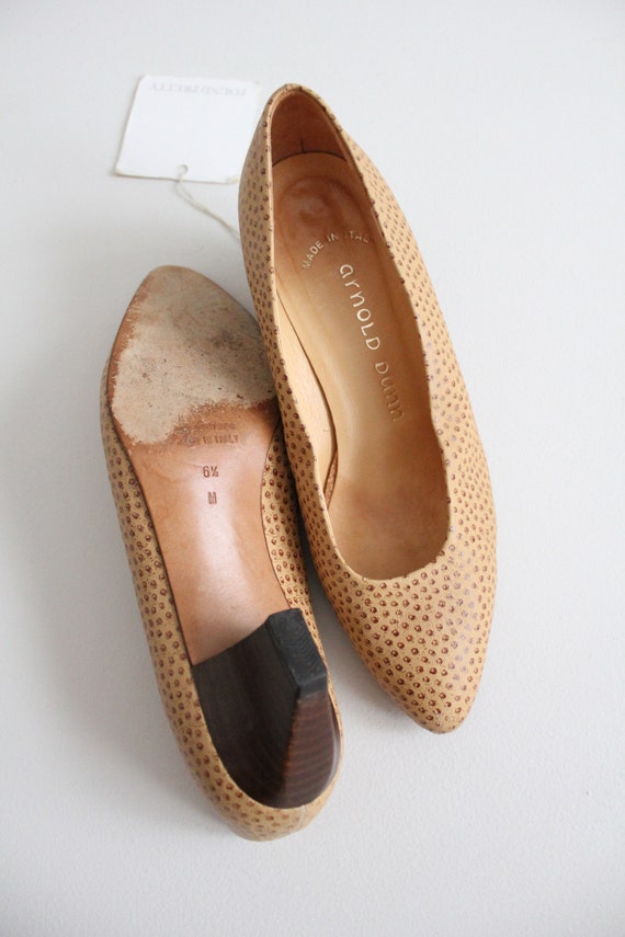 ostrich heels 6.5 | ostrich pumps 6 | tan leather… - image 3