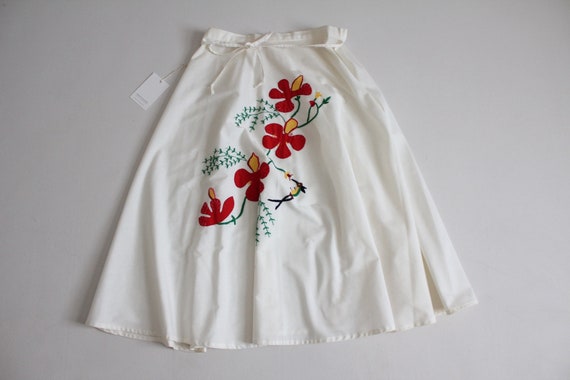 floral circle skirt | full wrap skirt | red flora… - image 3