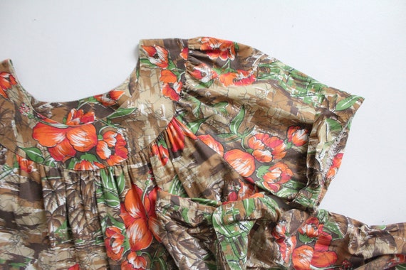 tropical floral dress | 1970s floral housedress |… - image 3