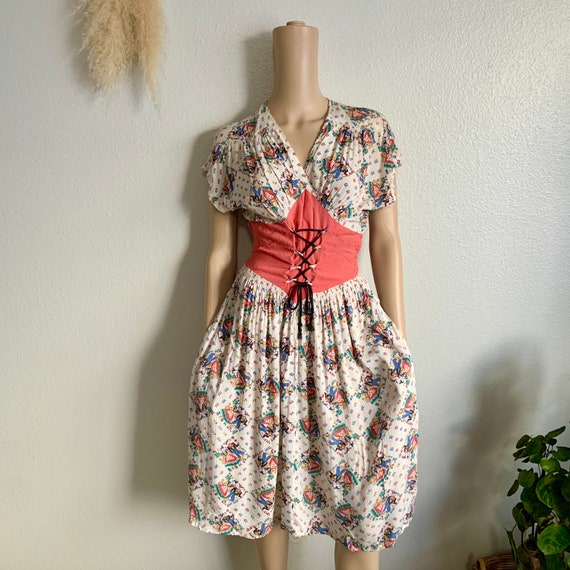 Vintage 40s / 50s novelty print dress / Austrian h