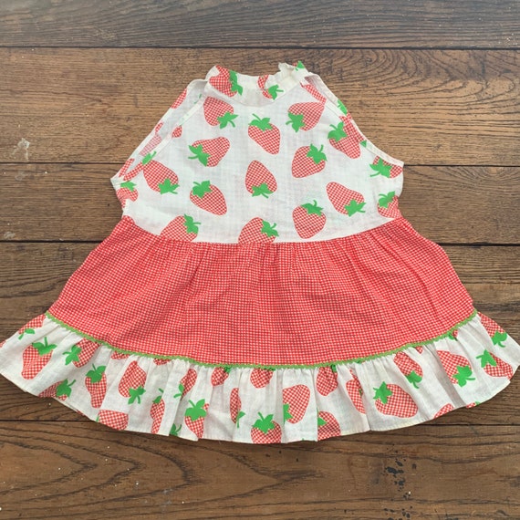 Vintage 70s Kids Strawberry Dress / 70s Strawberry
