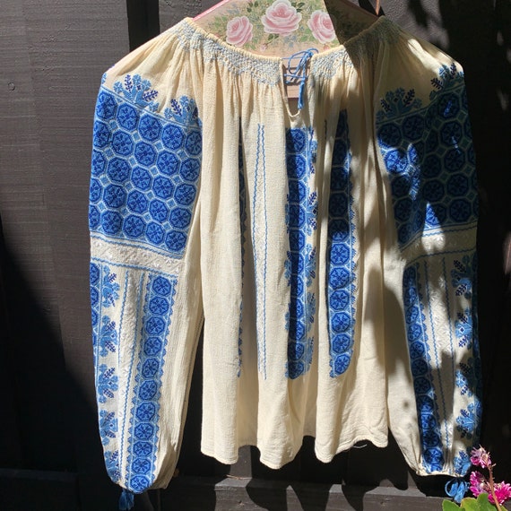 Vintage Hungarian Embroidered Blouse Size S