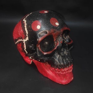 Human skull replica. Human skull from gips. Hand painted skull. Skull art. Decorative skul. Faux human skull. Handmade. Handcrafted