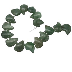 Aventurine Zuni Bear Half Strand | 18x13x6mm | 16 Beads | Green | | 18x13x6mm | Green