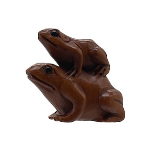 Carved Signed Boxwood Piggy Back Frog Ojime/Netsuke Bead | 26x19x15mm | Brown