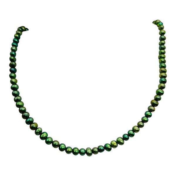 Forest Green Freshwater Pearl 16" Strand | 4-5mm | 93 Pearls |