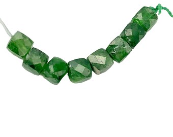 Chrome Diopside Cube Beads | 4mm | Green | 8 Bead(s)