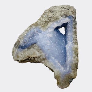 Calcedonio 231g Naturale / 4x2 1/2x1x1/2" / Blu Bianco Grigio / 1 Esemplare