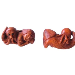 Hand Carved Boxwood Mermaid & Octopus Ojime/Netsuke Bead | 26x16x13mm | Brown