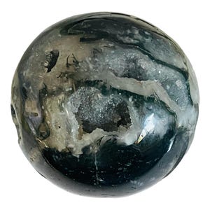 Sfera di cristallo di quarzo druzy di agata muschiata per meditazione / 62 mm / verde/bianco / 1 /