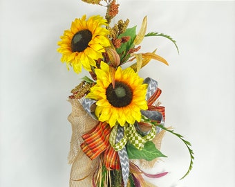 sunflower wall decor, sunflower door hanger, summer wreath, country decor, kitchen wall hanger, Christmas Gift Idea,