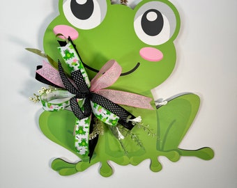 Frog Wreath, Front Door Wreath, Wreath for every day, Best Door Wreath, summer Wreath, wood frog door hanger, spring wreath, door hanger