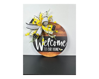 Front Door Decor | Welcome | Bee | Year Round Wreath | Wreath | Front Door Sign | Door Hanger | Front Door Wreath | Housewarming Gift