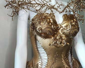 Corset Armor - Queen - Gold - Fantasy - Cosplay - Breastplate - Art -