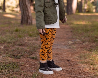 Halloween Bat Leggings: Orange and Black Fall Kids Leggings