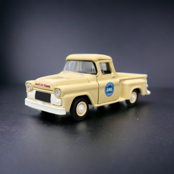 1958 GMC Fleet Option Pickup Truck 1:64 Die Cast Metal Car diorama #A2