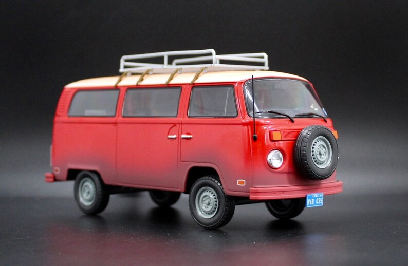 1973 Vw Volkswagen T2 Fields of Dreams Bus Scale 124 Die Etsy
