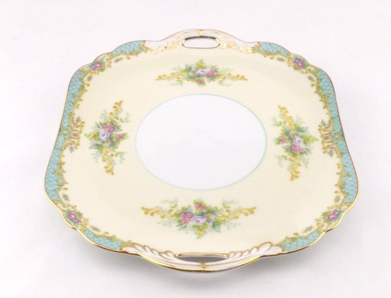 Noritake Ceramic Cake Plate With Wall Hanging Fixture Pretty Floral Design Vintage Home Decoration Decorative Handled Wall Plate Noritake Ceramic Cake Plate With Wall Hanging Fixture Pretty Floral Design Vintage Home Decoration Decorative Handled Wall Plate