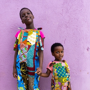 Traditional children's clothes wholesale outlet