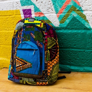 Sac à dos africain en patchwork, sac d'université afro-ankara, sac à dos de voyage léger et coloré, sacs recyclés durables