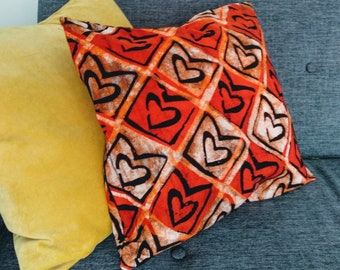 Love Heart Cushion Cover / Africa Print Pillow / African fabric cushion / Living Room Decor / African Cushion / Batik Cushion Cover / Ankara