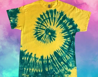 Yellow Tie Dye Cotton T-Shirt, Hippie Clothing, Festival Outfit, Colourful T Shirt, Psychedelic Shirt, Unisex Plus Size, Rave Accessories