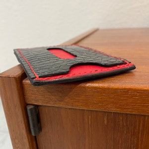 Monedero minimalista