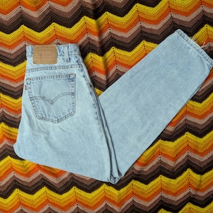 30x30 men&#39;s VTG 90s Levi&#39;s 560 Light Wash Jeans loose fit baggy made in usa g574