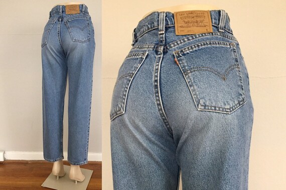 baggy mom jeans